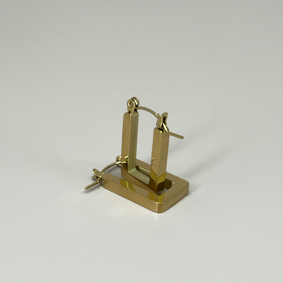 Çelik Gold Renk Dikdörtgen Küpe - Image 2