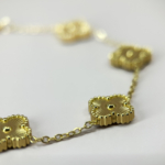 Çelik Gold Renk Yonca Model Bileklik