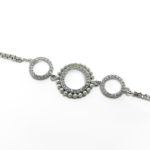 Zirkon Taşlı Üç Halka Figürlü Kutu Zincir Bileklik