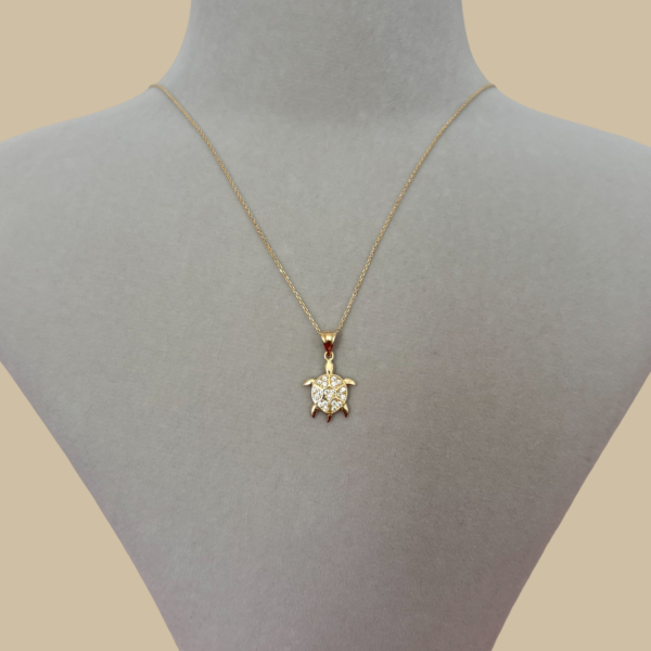 Altın Taşlı Kaplumbağa Kolye