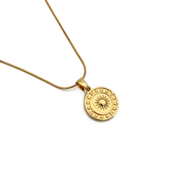 Çelik Gold Renk Güneş Figürlü Yuvarlak Madalyon Kolye
