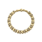 CM Gold Renk Taşlı Chevron Desenli Kalp Bileklik