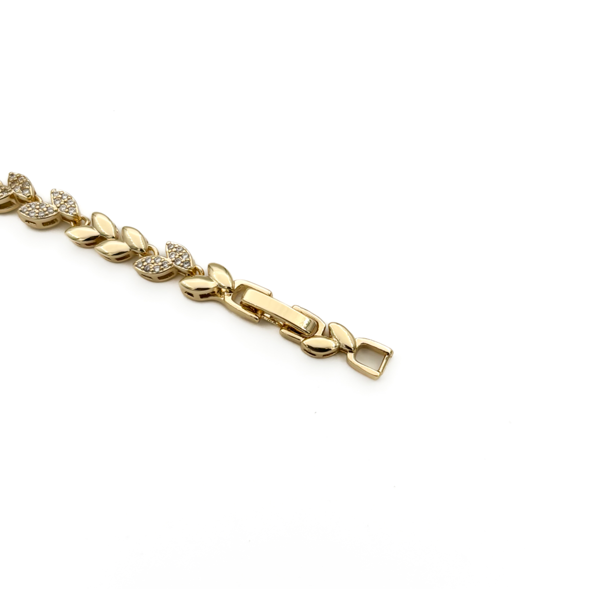 CM Gold Renk Taşlı Yaprak Desenli Bileklik - Görsel 2