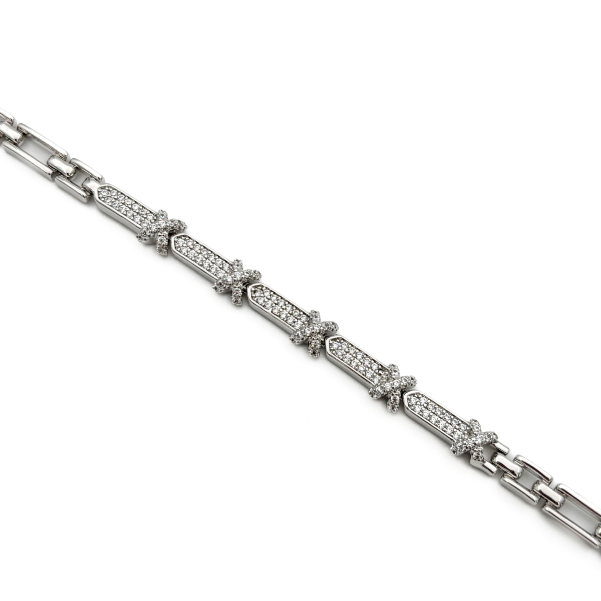 Xuping Silver Renk Taşlı Kelebek Bileklik