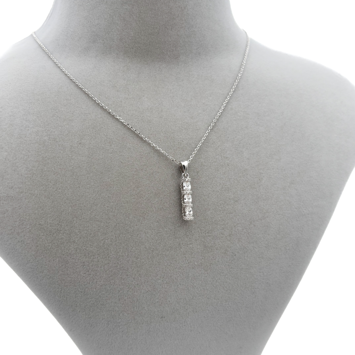 Zirkon Sıralı Üçtaş Kolye - Görsel 3