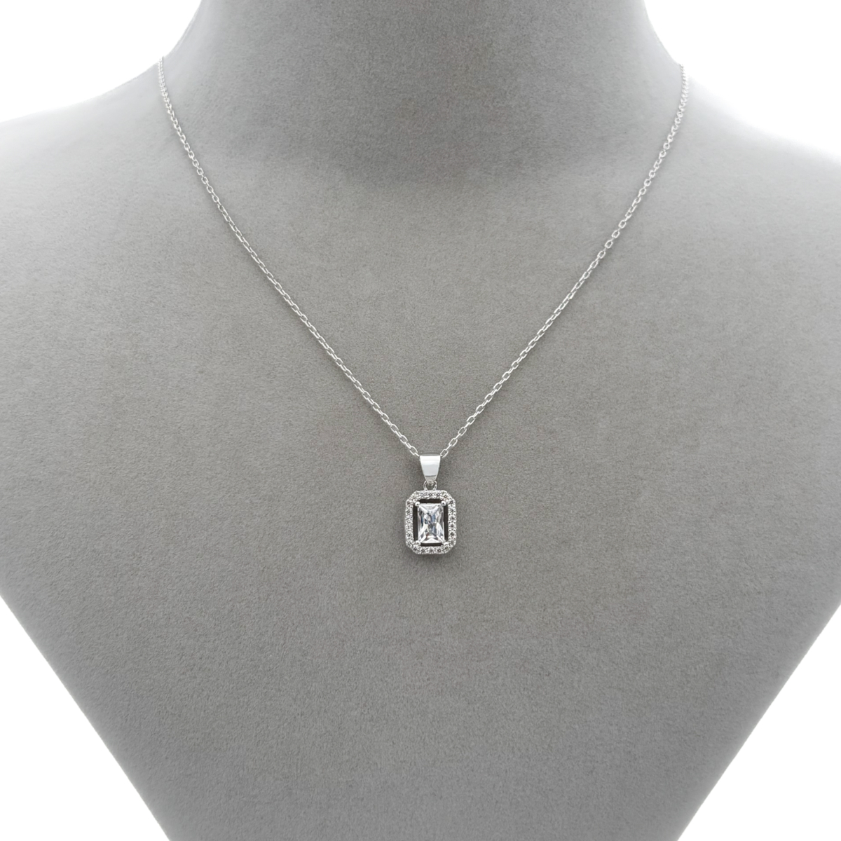 Zirkon Taşlı Baget Kesim Kare Halo Kolye - Görsel 3