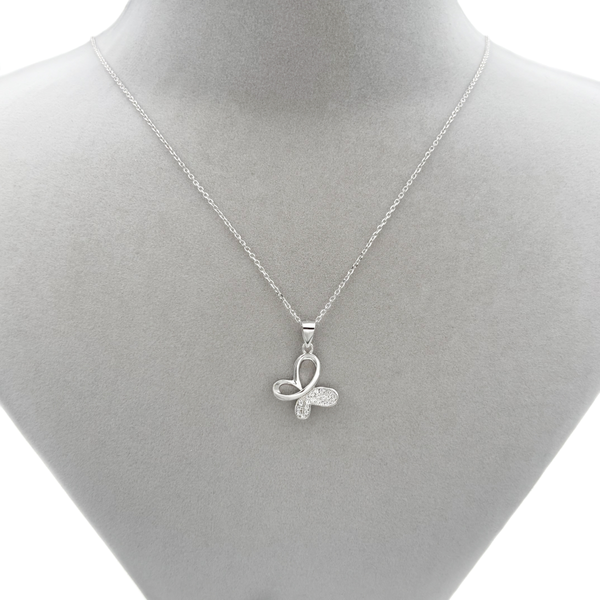 Zirkon Taşlı Çerçeve Kanat Kelebek Figür Kolye